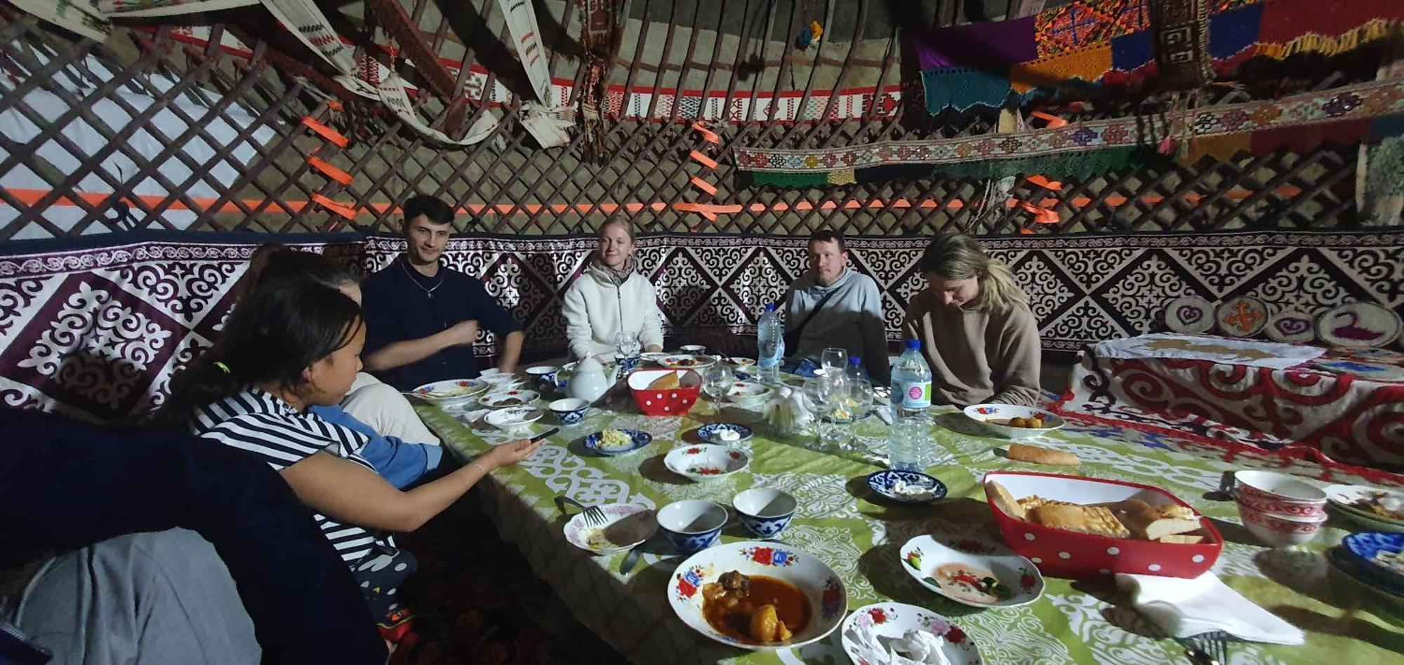 Authentic Uzbek Yurt Camp Eco-Friendly Hotel Nurota Exterior photo